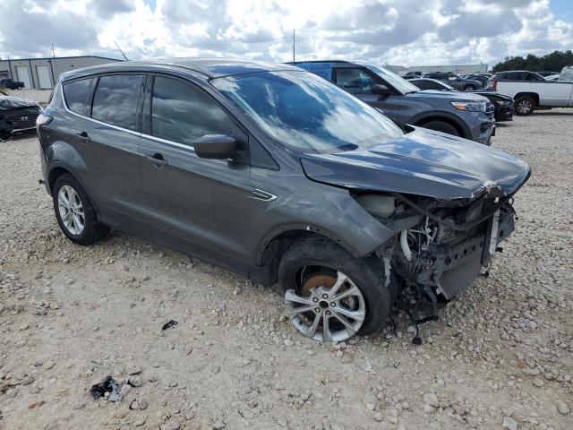 Photo 4 from auction – 2017 FORD ESCAPE SE with VIN 1FMCU0GDXHUB42432
