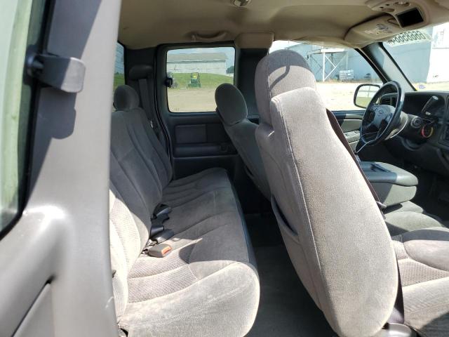 Photo 10 from auction – 2004 CHEVROLET SILVERADO with VIN 1GCEC19T14Z188464