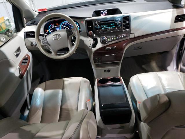 Photo 8 from auction – 2012 TOYOTA SIENNA XLE with VIN 5TDYK3DC5CS199941