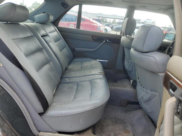 Photo 10 from auction – 1990 MERCEDES-BENZ 560 SEL with VIN WDBCA39E1LA513149