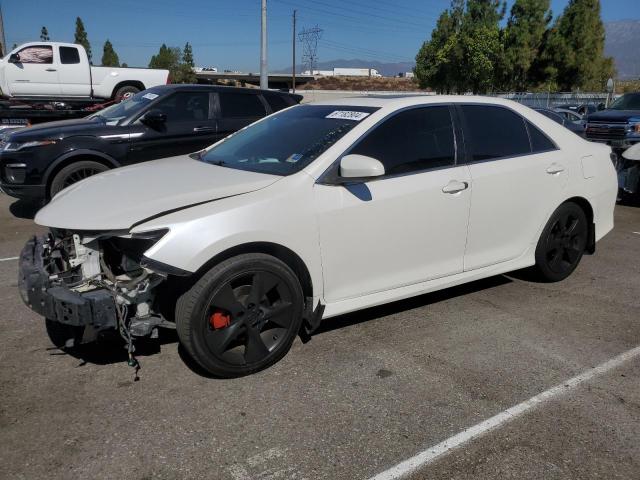 TOYOTA CAMRY 2014 مع رقم تعريف المركبة 4T1BF1FK5EU406437 - صورة من المزاد