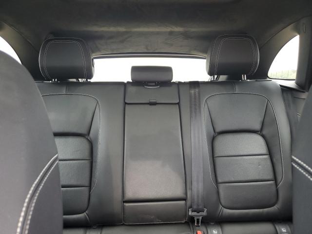 Photo 10 from auction – 2018 JAGUAR F-PACE R - with VIN SADCL2FN2JA252044