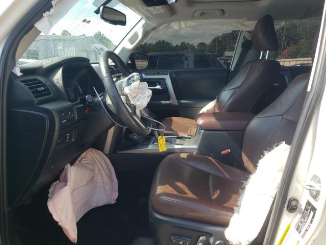 Photo 7 from auction – 2018 TOYOTA 4RUNNER SR with VIN JTEBU5JR2J5571142