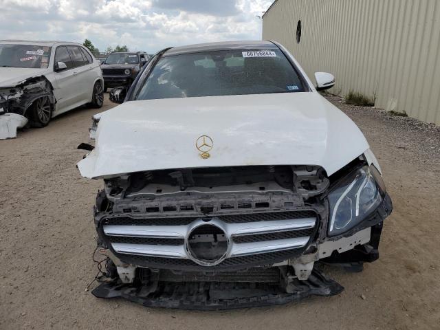 Photo 5 from auction – 2017 MERCEDES-BENZ E 300 with VIN WDDZF4JB6HA052435