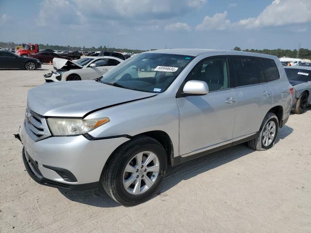 TOYOTA HIGHLANDER 2013 with VIN 5TDZA3EH3DS035588 - Photo from auction