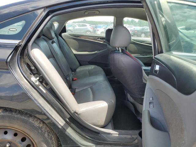 Photo 10 from auction – 2012 HYUNDAI SONATA HYB with VIN KMHEC4A47CA032704