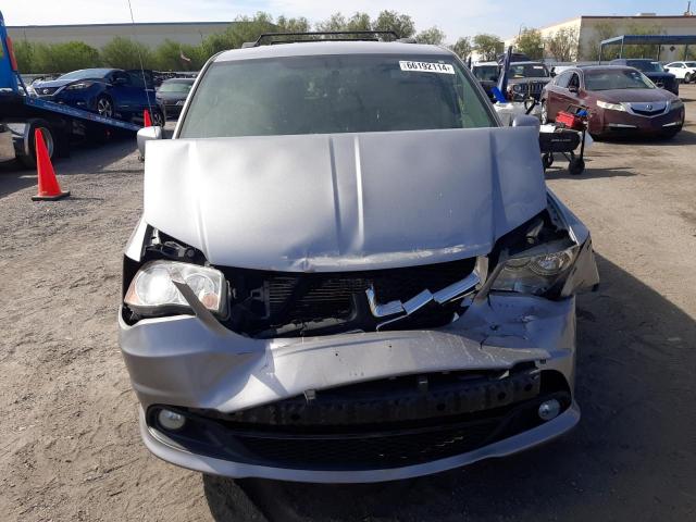Foto 5 de la subasta – 2017 DODGE GRAND CARA con VIN 2C4RDGCG3HR852230