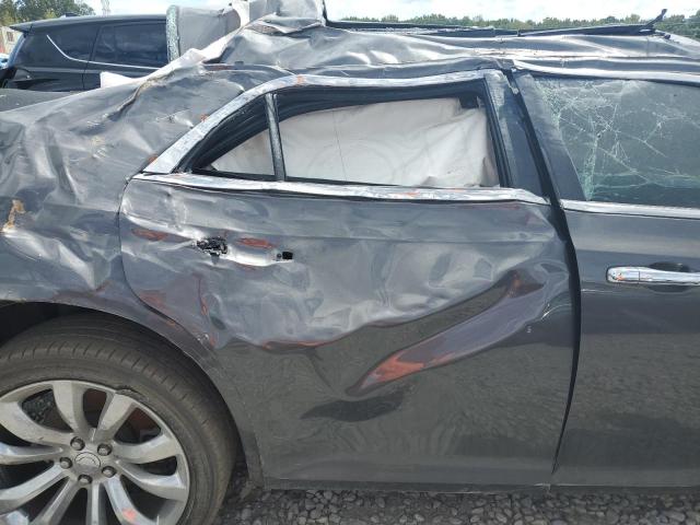 Photo 10 from auction – 2019 CHRYSLER 300 LIMITE with VIN 2C3CCAEG3KH619680