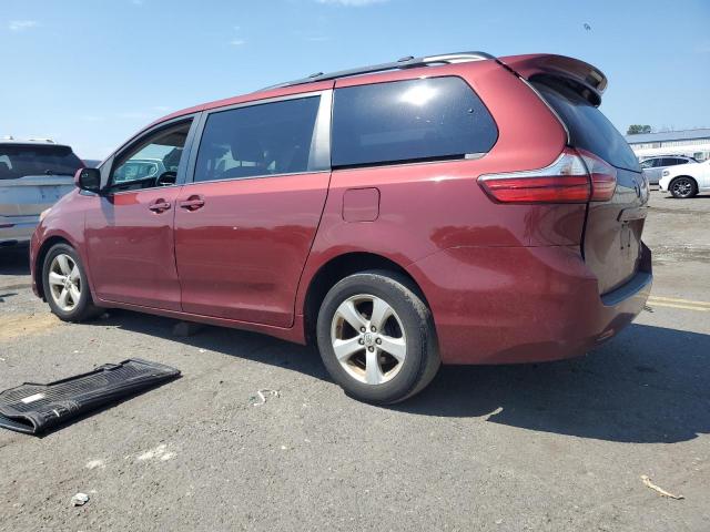 Photo 2 from auction – 2017 TOYOTA SIENNA LE with VIN 5TDKZ3DC7HS791480