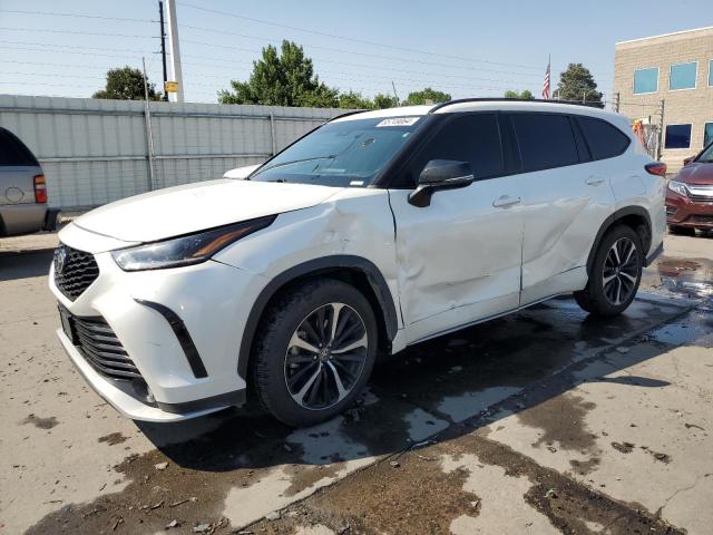 TOYOTA HIGHLANDER 2021 with VIN 5TDJZRBH2MS106485 - Photo from auction