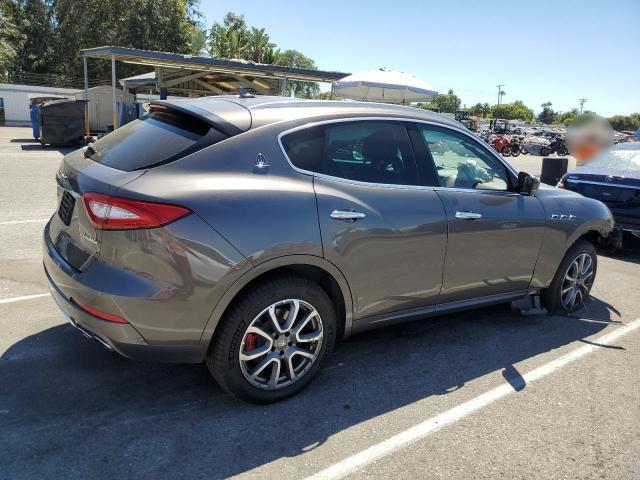 Photo 3 from auction – 2017 MASERATI LEVANTE LU with VIN ZN661XUL4HX243154