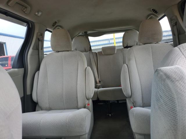 Photo 10 from auction – 2012 TOYOTA SIENNA LE with VIN 5TDJK3DC8CS041675