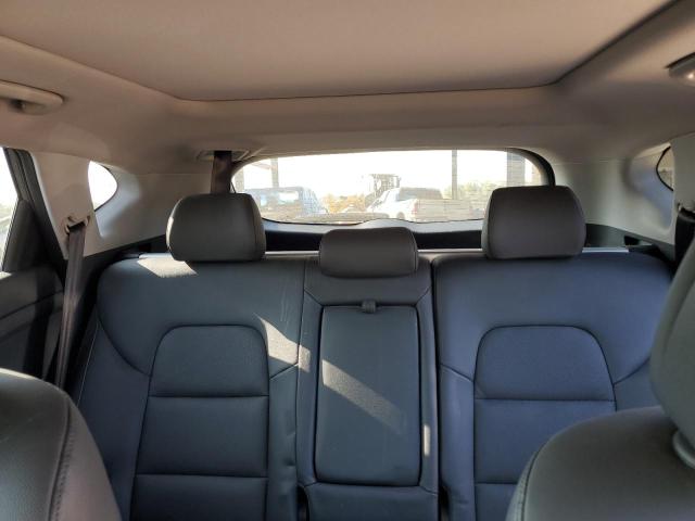 Photo 10 from auction – 2016 HYUNDAI TUCSON LIM with VIN KM8J33A24GU110075