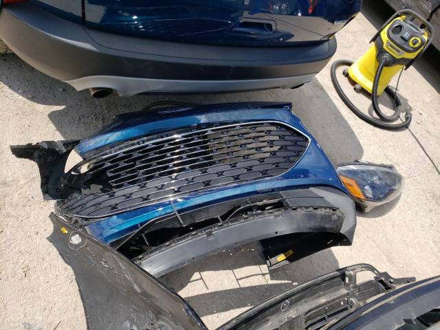 Photo 13 from auction – 2020 FORD ESCAPE SE with VIN 1FMCU9G61LUA85617
