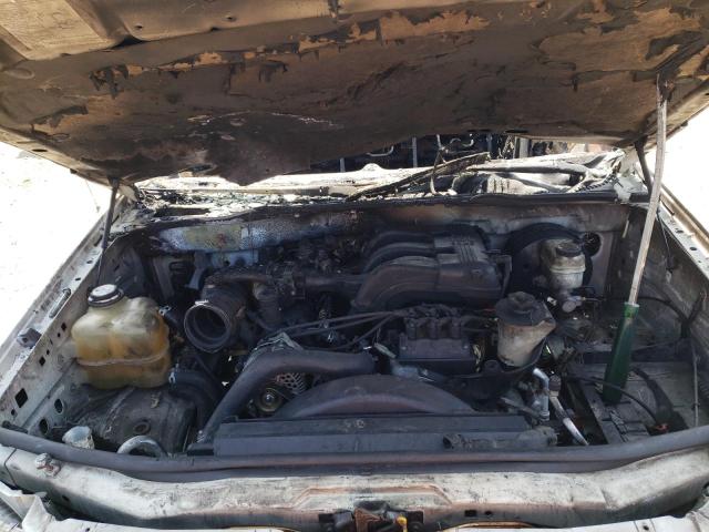 Photo 12 from auction – 2005 FORD EXPLORER X with VIN 1FMZU63E15UC04629