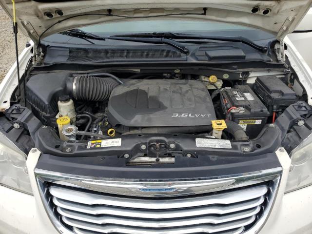 Photo 12 from auction – 2013 CHRYSLER TOWN & COU with VIN 2C4RC1BGXDR677759