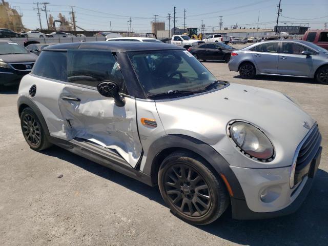 Photo 4 from auction – 2017 MINI COOPER with VIN WMWXP5C30H2G60889