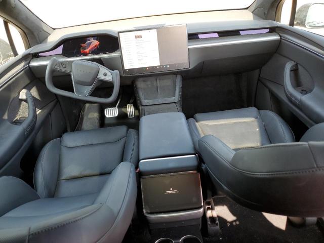 Photo 8 from auction – 2023 TESLA MODEL X with VIN 7SAXCBE6XPF373186