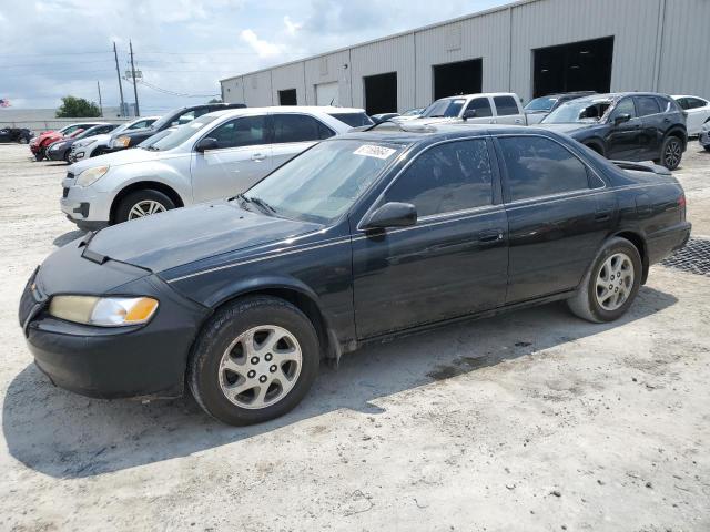 TOYOTA CAMRY CE 1998 with VIN 4T1BF28K8WU049100 - Photo from auction