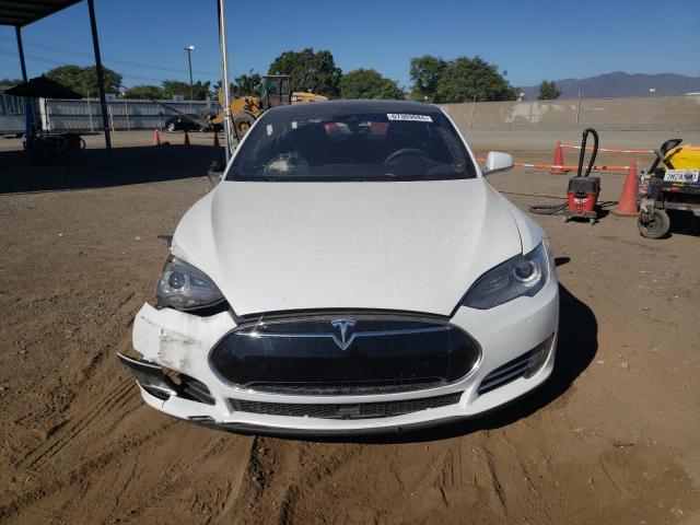 Photo 5 from auction – 2015 TESLA MODEL S 70 with VIN 5YJSA1S21FF095818