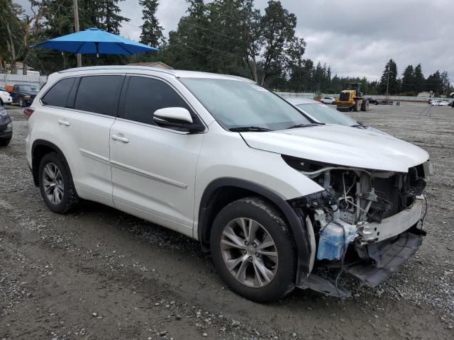 Photo 4 from auction – 2015 TOYOTA HIGHLANDER with VIN 5TDJKRFH3FS202000