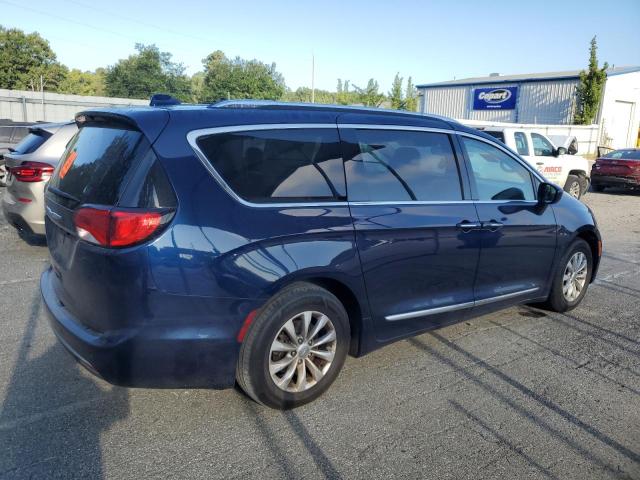 Photo 3 from auction – 2018 CHRYSLER PACIFICA T with VIN 2C4RC1BG1JR235092