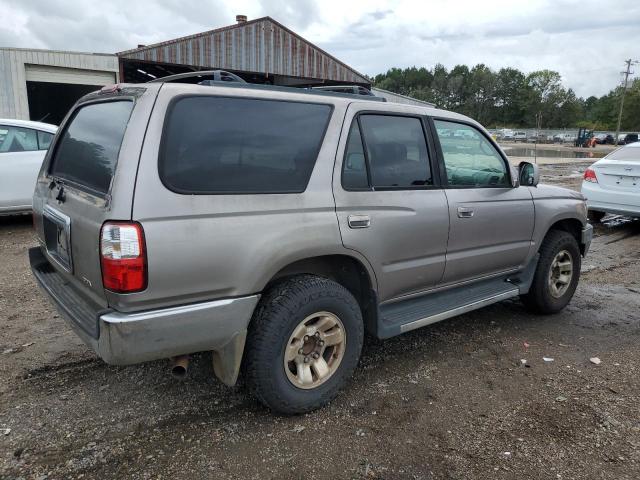 Photo 3 from auction – 2002 TOYOTA 4RUNNER SR with VIN JT3GN86R820256706