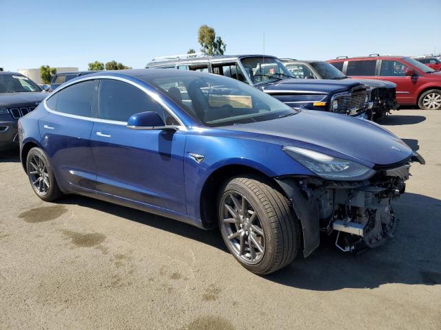 Photo 4 from auction – 2018 TESLA MODEL 3 with VIN 5YJ3E1EA2JF014734