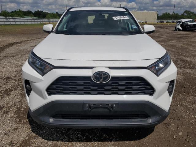 Photo 5 from auction – 2020 TOYOTA RAV4 XLE with VIN 2T3W1RFV7LC034193