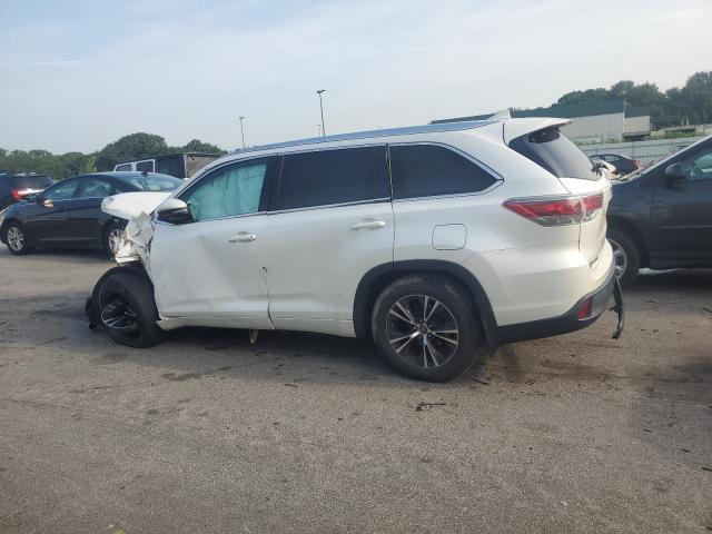 Foto 2 de la subasta – 2016 TOYOTA HIGHLANDER con VIN 5TDJKRFH2GS302171