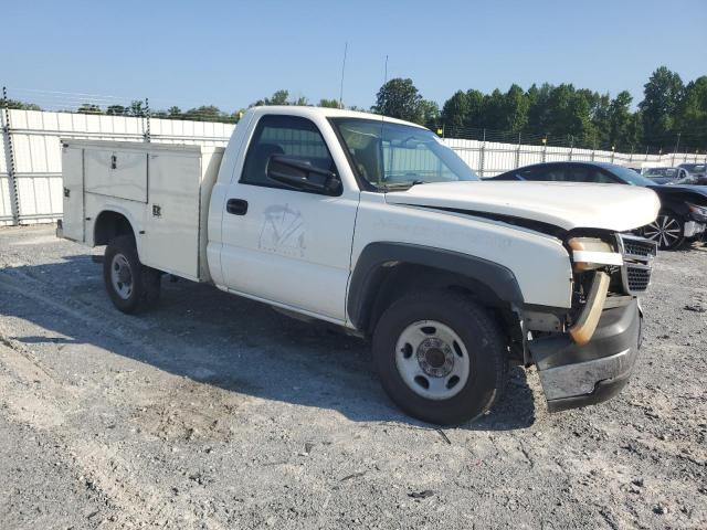 Photo 4 from auction – 2006 CHEVROLET SILVERADO with VIN 1GBHC24U96E250906