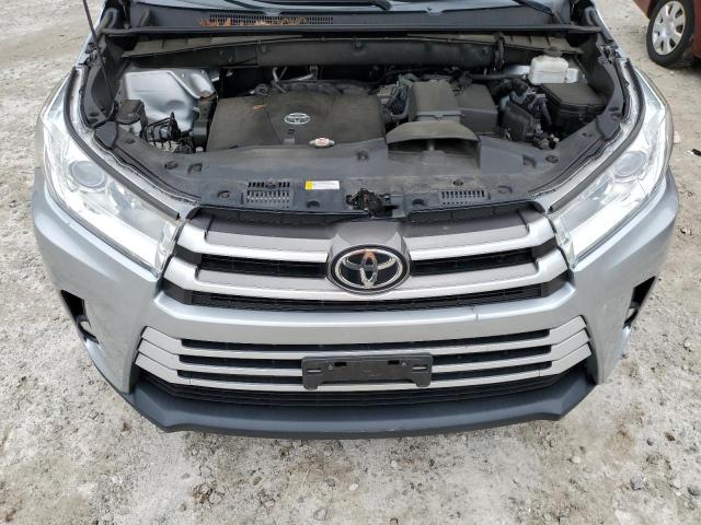 Photo 12 from auction – 2019 TOYOTA HIGHLANDER with VIN 5TDJZRFH2KS609392