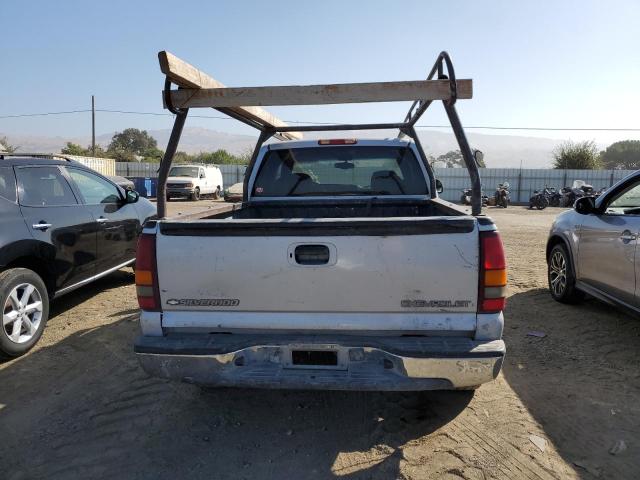 Photo 6 from auction – 2000 CHEVROLET SILVERADO with VIN 1GCEC19T8YZ253588