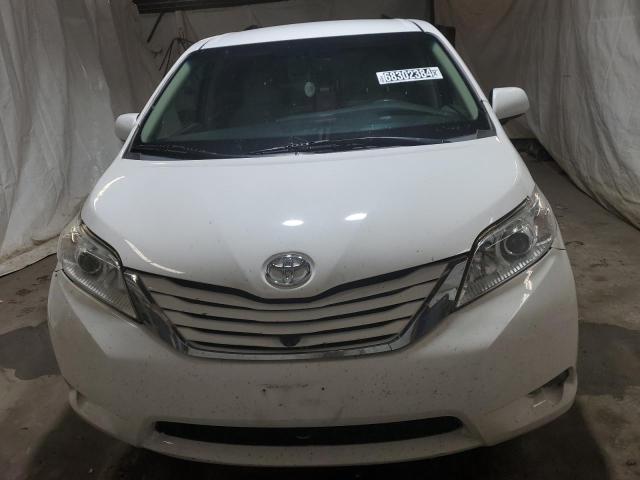 Photo 5 from auction – 2017 TOYOTA SIENNA LE with VIN 5TDKZ3DC8HS800137