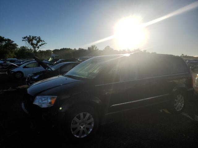 Photo 1 from auction – 2015 CHRYSLER TOWN & COU with VIN 2C4RC1BG0FR590164