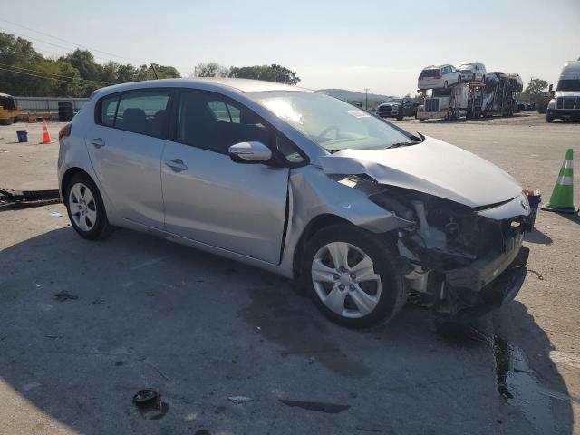 Photo 4 from auction – 2016 KIA FORTE LX with VIN KNAFK5A81G5637236