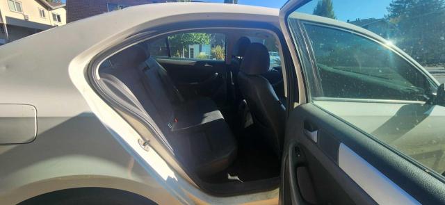 Photo 6 from auction – 2012 VOLKSWAGEN JETTA TDI with VIN 3VWLL7AJ9CM401761