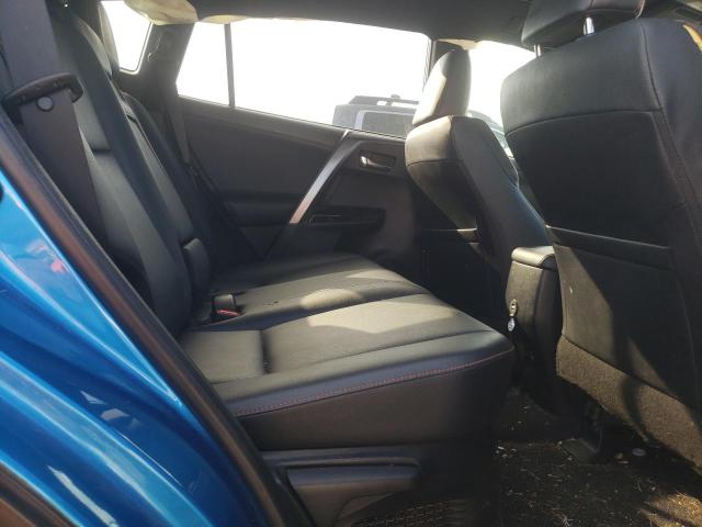 Photo 11 from auction – 2017 TOYOTA RAV4 HV SE with VIN JTMJJREV0HD080737