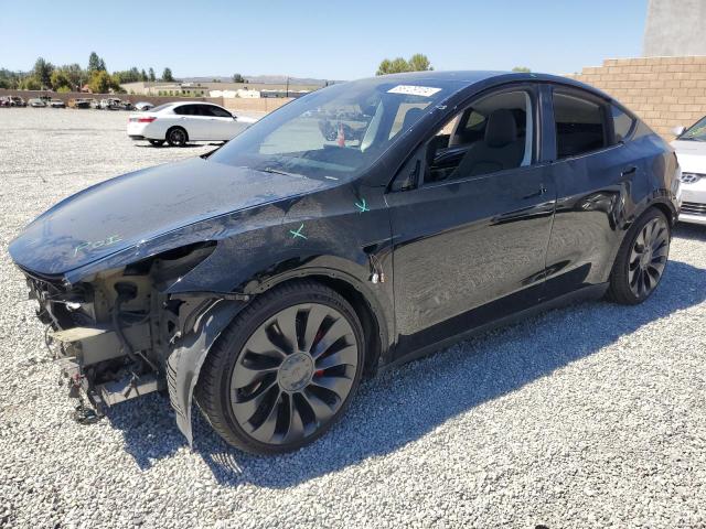 TESLA MODEL Y 2023 مع رقم تعريف المركبة 7SAYGDEF6PF752738 - صورة من المزاد