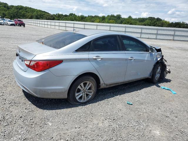 Photo 3 from auction – 2013 HYUNDAI SONATA GLS with VIN 5NPEB4ACXDH772966