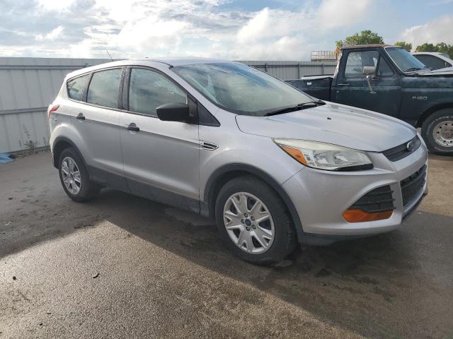 Photo 4 from auction – 2016 FORD ESCAPE S with VIN 1FMCU0F76GUB67080