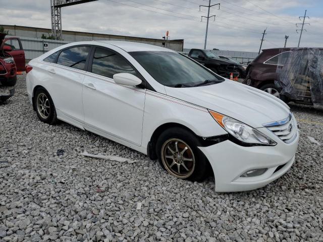 Photo 4 from auction – 2013 HYUNDAI SONATA GLS with VIN 5NPEB4AC2DH666589