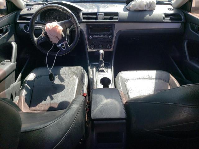 Photo 8 from auction – 2015 VOLKSWAGEN PASSAT S with VIN 1VWAT7A38FC043552