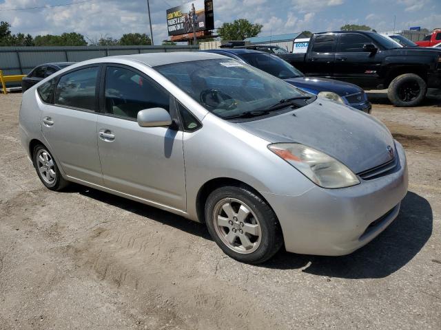 Photo 4 from auction – 2004 TOYOTA PRIUS with VIN JTDKB20U240079369