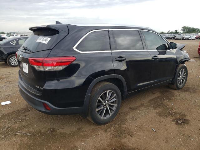 Photo 3 from auction – 2018 TOYOTA HIGHLANDER with VIN 5TDJZRFH9JS860523