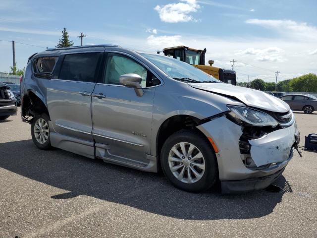 Photo 4 from auction – 2018 CHRYSLER PACIFICA T with VIN 2C4RC1BG0JR262848