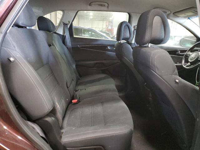 Photo 11 from auction – 2016 KIA SORENTO LX with VIN 5XYPGDA55GG065295
