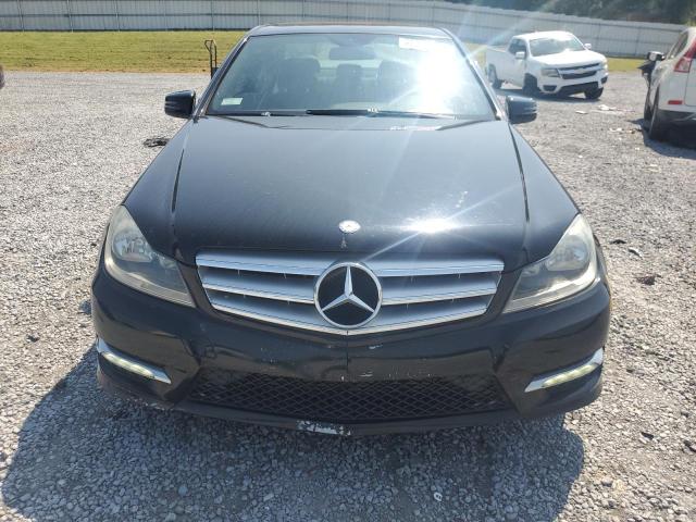 Photo 5 from auction – 2012 MERCEDES-BENZ C 250 with VIN WDDGF4HB0CR228564