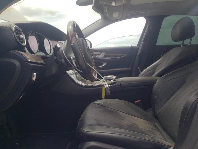 Photo 7 from auction – 2017 MERCEDES-BENZ E 300 with VIN WDDZF4JB6HA066142