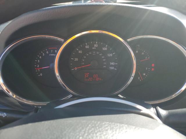 Photo 9 from auction – 2011 KIA SORENTO BA with VIN 5XYKT3A17BG156378